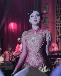 Vicky Shu Rahasiakan Pacar, Tapi Bakal Menikah Tahun 2017 Ini?