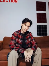 Vidi Aldiano Kembali Jalani Pengobatan di Penang, Sementara Batasi Postingan