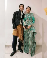 Vidi Aldiano Rayakan Anniversary ke-4, Tulis Pesan Romantis untuk Sheila Dara