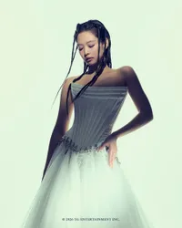 Visual BLACKPINK Untuk Poster Comeback 'DEADLINE'