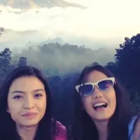 Vlog Lawas Raline Shah di Atas Gunung Bareng Pevita Pearce Saat Syuting Film 5 CM