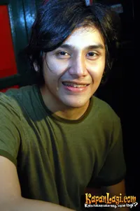 Vicky Nitinegoro - Cynthia Nabila Ramelan