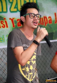Vicky Nitinegoro di Kuningan Village Futsal