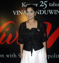 Vina Panduwinata