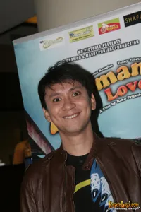 Vincent Rompies di Premiere PREMAN IN LOVE