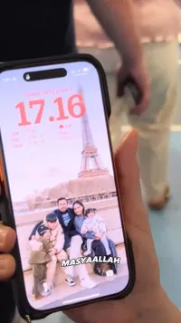 Wallpaper Ponsel Artis Indonesia Terungkap, Olla Ramlan Pasang Foto Pacar