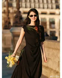 Wang Churan Resmi Jadi Brand Ambassador Dior, Hadiri Paris Fashion Week