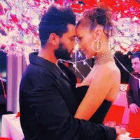 Weekly Hot IG: Kim Kardashian Topless - Foto Mesra Gigi Hadid