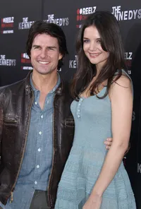 Wajah Katie Holmes Saat Masih Jadi Fans Tom Cruise