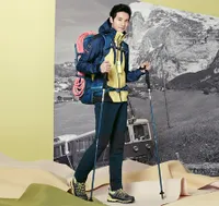 Won Bin dan Pilihan Busana Agar Tetap Ganteng di Luar Ruangan