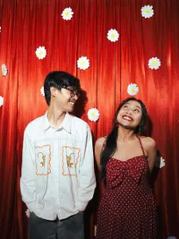 Youtuber Aulion Lamar Kekasihnya, Tangan Bergetar Saat Sematkan Cincin