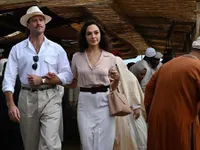Yuk Simak 6 Potret Gal Gadot yang Tampil Cantik di Film Misteri 'DEATH ON THE NILE'