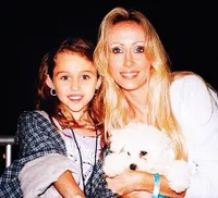 Yuk Intip Gaya Para Bintang Hollywood Saat Rayakan Mothers Day