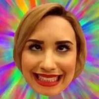 Yuk Lihat Kocak dan Konyolnya Ekspresi Demi Lovato
