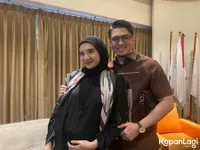 Zaskia Sungkar Sempat Tunda Keinginan Irwansyah Punya Anak Kedua, Ini Alasannya