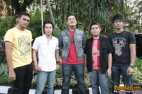 Foto AOP Band
