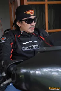 Foto Aa Gatot Brajamusti