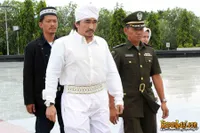 Foto Aa Gatot Brajamusti