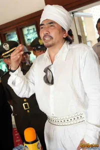 Foto Aa Gatot Brajamusti