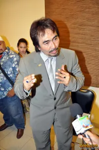 Foto Aa Gatot Brajamusti