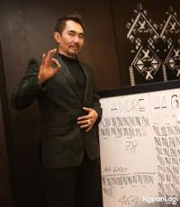 Foto Aa Gatot Brajamusti