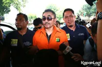 Foto Aa Gatot Brajamusti