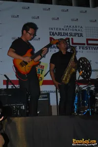 Foto Abdul And The Coffe Theory