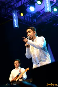 Foto Abdul And The Coffe Theory