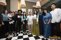 Foto Abdul And The Coffe Theory