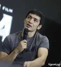 Foto Abimana Aryasatya