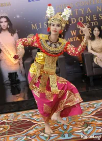 Foto Achintya Nilsen