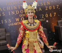 Foto Achintya Nilsen