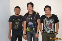 Foto Ada Band