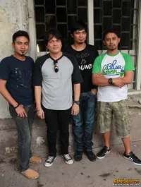 Foto Ada Band