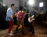 Foto Ada Band
