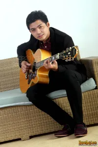 Foto Ade Govinda