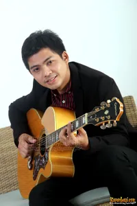 Foto Ade Govinda