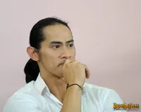 Foto Ade Rai
