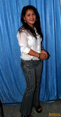 Foto Ade Since Asmarani