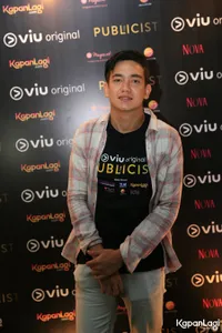 Foto Adipati Dolken
