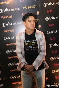 Foto Adipati Dolken