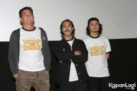 Foto Adipati Dolken