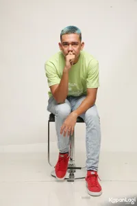 Foto Adipati Dolken