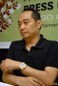 Foto Adjie Notonegoro