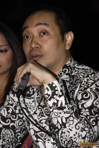 Foto Adjie Notonegoro