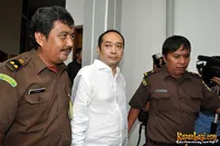 Foto Adjie Notonegoro