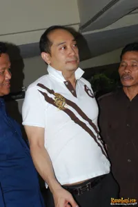 Foto Adjie Notonegoro