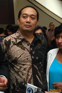 Foto Adjie Notonegoro