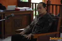 Foto Adjie Notonegoro