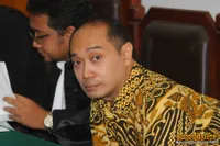 Foto Adjie Notonegoro